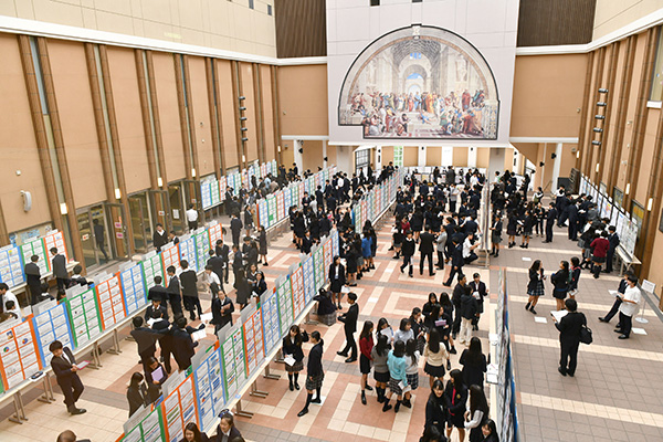 科学するTAMAGAWA 「学びの技」で、「考え、調べ、伝える力」を養うために〜玉川学園「探究型学習」の
